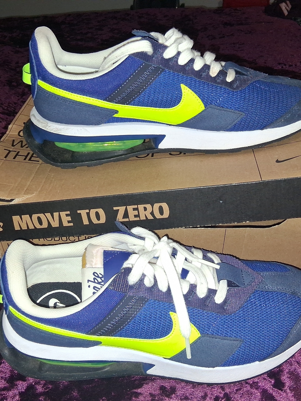 Nike Men's Blue and Neon Green Athletic Shoes